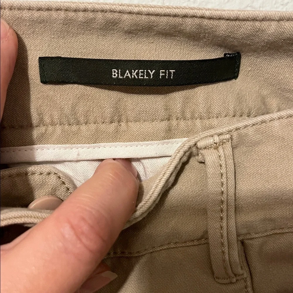 Eddie Bauer comfortable khaki